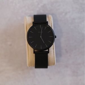 Clue Womens Watch